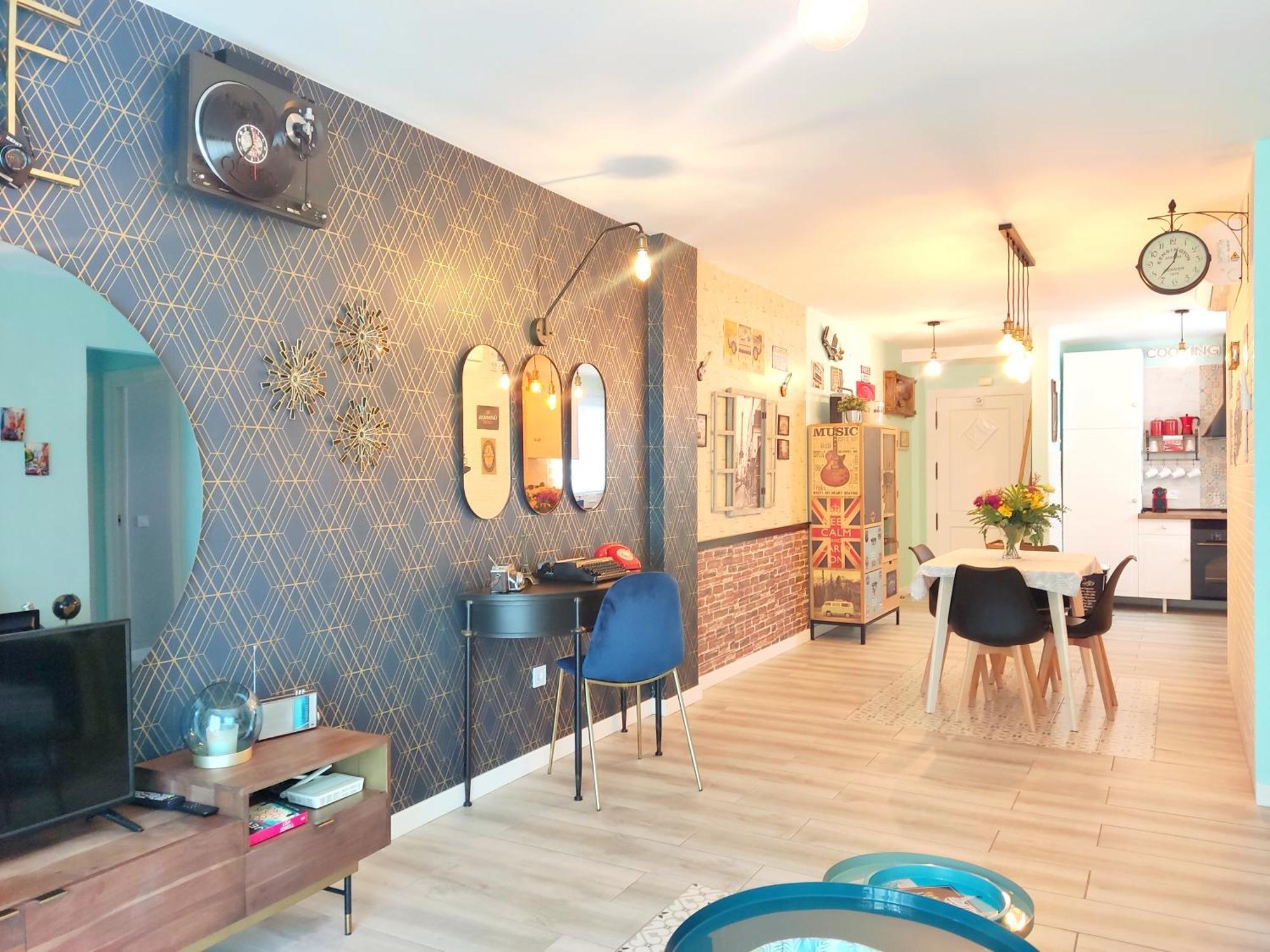 Апартаменти 80S Loft Vintage 15' Malaga Airport Free Guest Parking Алаурін-де-ла-Торре Екстер'єр фото